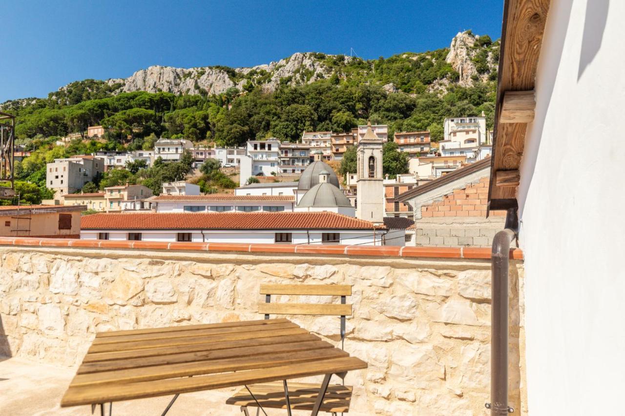 Bed And Terrace Caterina Baunei Exterior foto